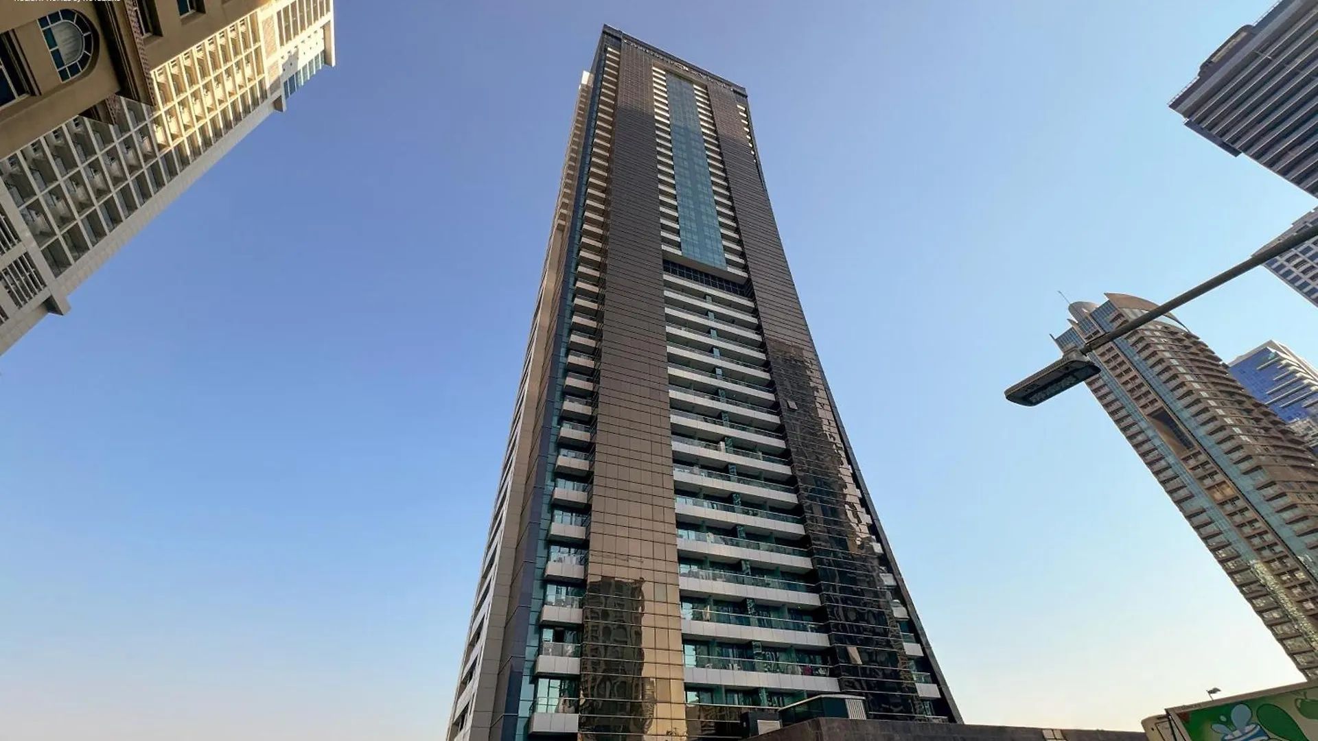 Apartment Bnbmehomes - Gold Crest Views 2 Dubai